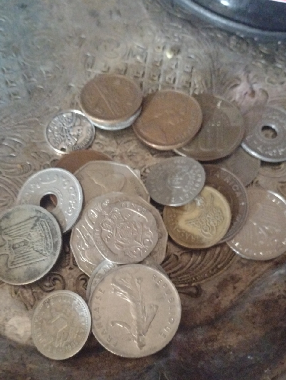 Mixed Vintage Coins Collection - Silver & Gold Tones